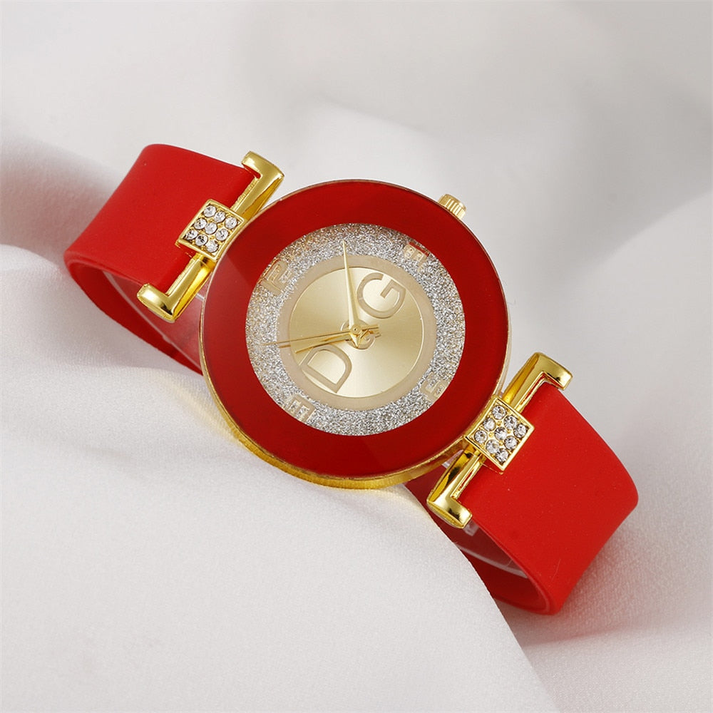 #added collection Black White Quartz wrist wear