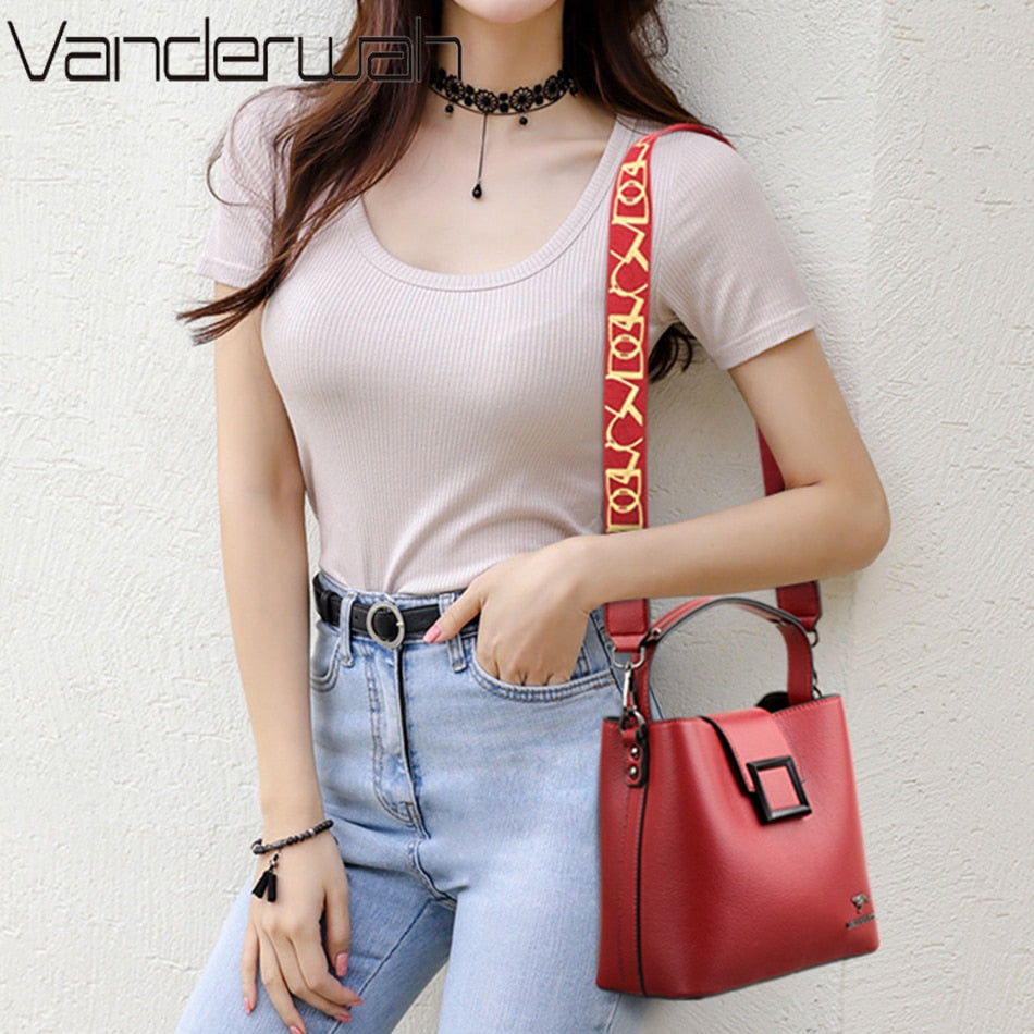 Soft leathers shoulder bag